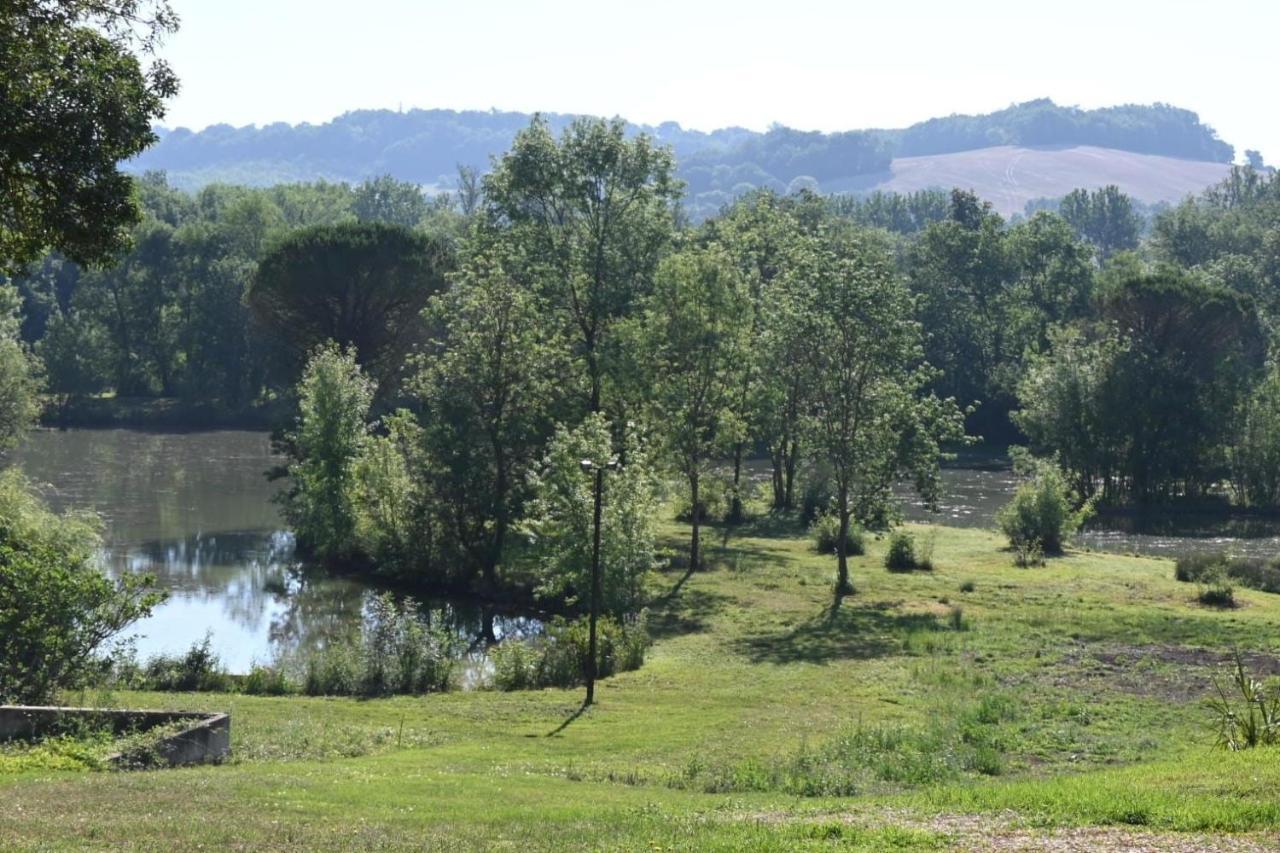 فندق Domaine De Boulouch ليكتور المظهر الخارجي الصورة